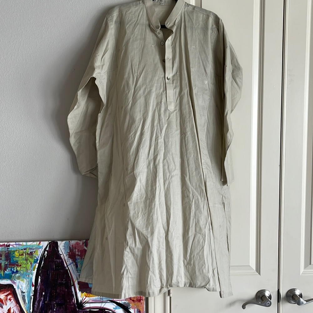 Men’s Kurta with Embroidery